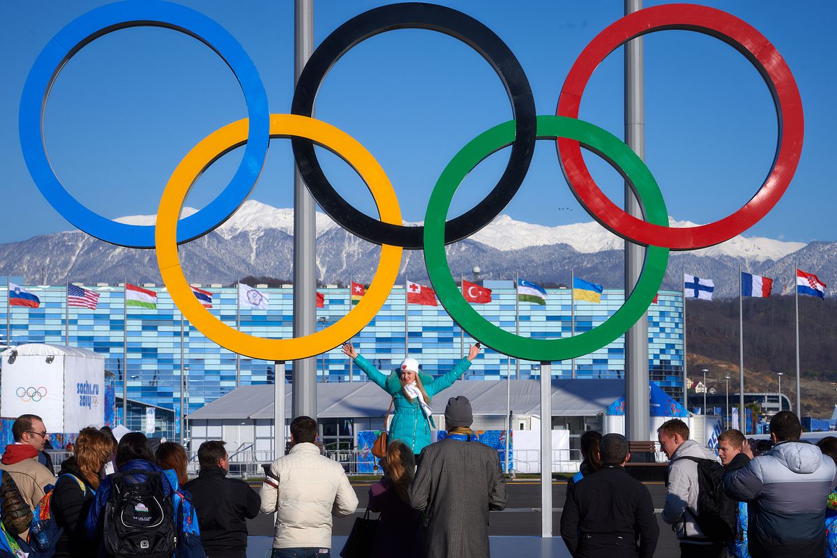 Аэропорт сочи олимпийские кольца