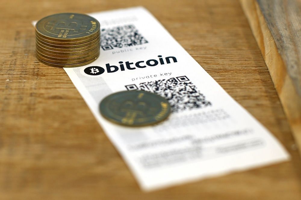 bitcoin ar īstas naudas izņemšanu