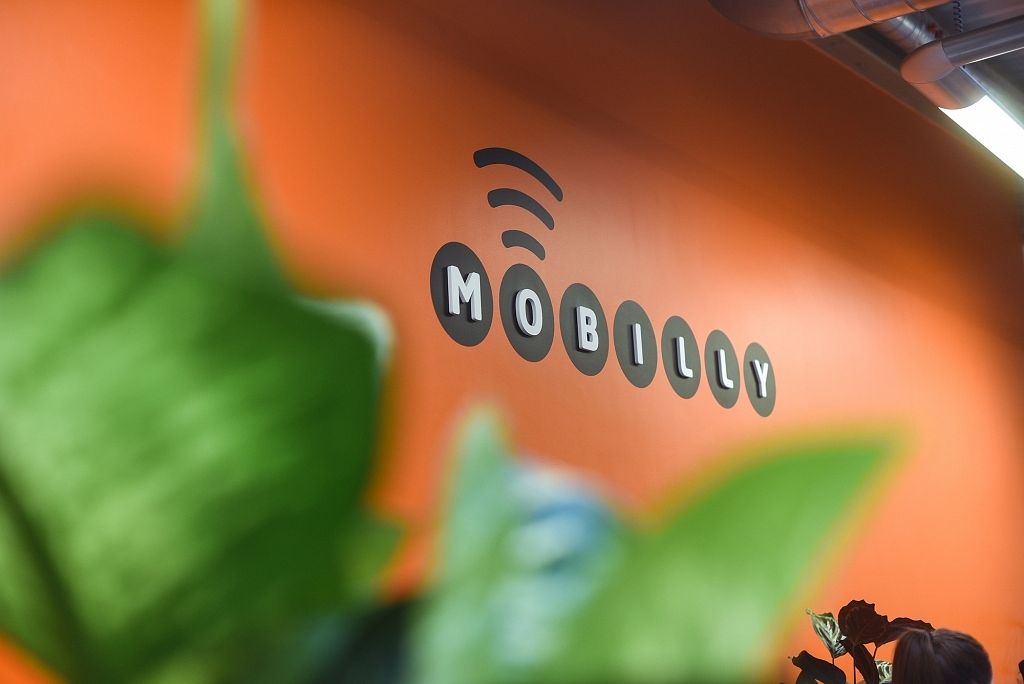 Mobilly Grows Revenue and User Base